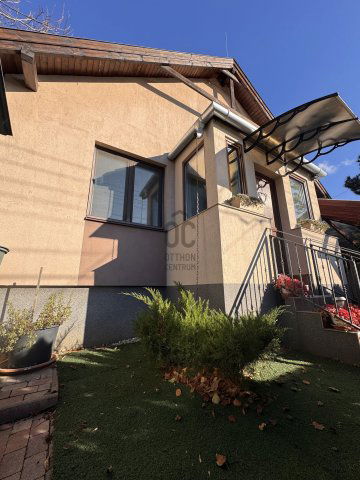 Eladó családi ház, Veresegyházon 159.99 M Ft, 4 szobás