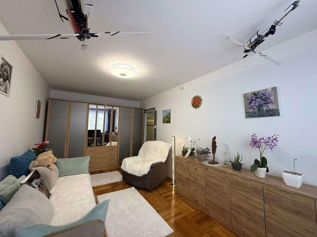 Eladó panellakás, Budapesten, III. kerületben 71.9 M Ft, 2 szobás