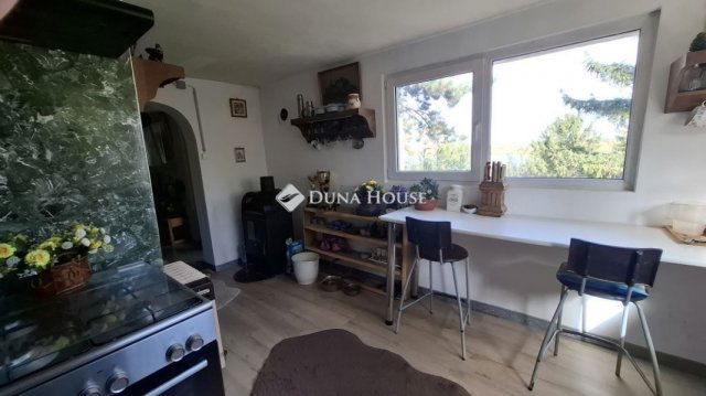 Eladó családi ház, Kulcson 25 M Ft, 2 szobás