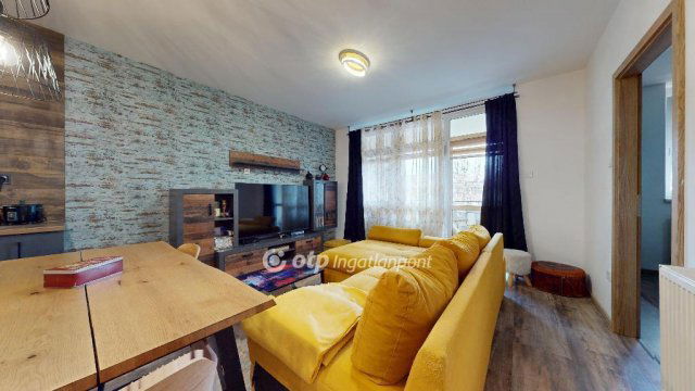 Eladó téglalakás, Nyíregyházán 69.9 M Ft, 3+1 szobás