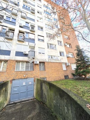 Eladó ipari ingatlan, Pécsett 159 M Ft / költözzbe.hu