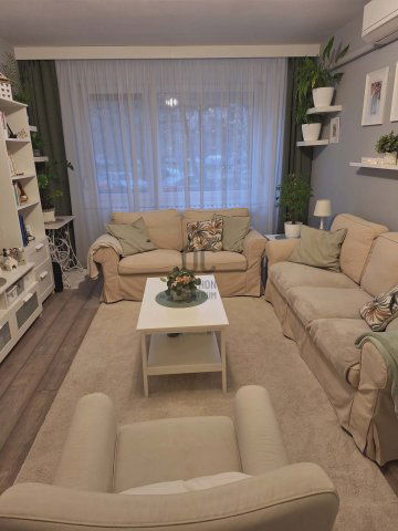 Eladó panellakás, Dunakeszin 86.9 M Ft, 3 szobás