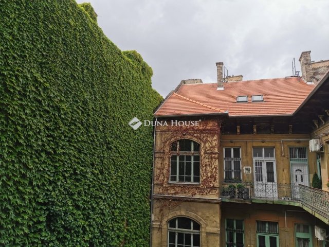 Eladó téglalakás, Budapesten, VIII. kerületben 87.9 M Ft