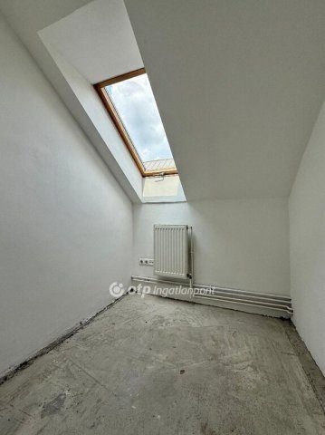 Eladó családi ház, Szentendrén 144.99 M Ft, 4 szobás