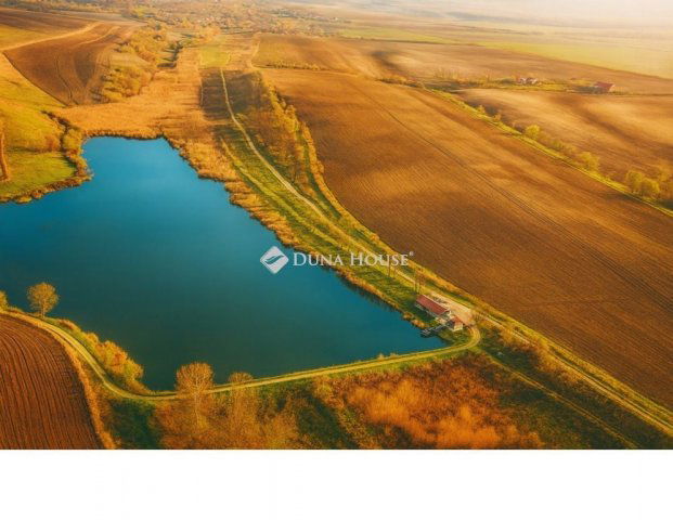 Eladó telek, Úrin 757.813 M Ft / költözzbe.hu
