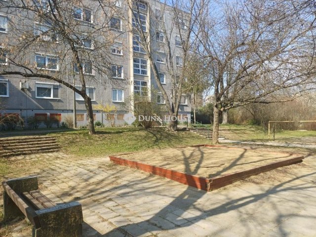 Eladó panellakás, Miskolcon 21.9 M Ft, 1 szobás