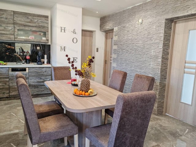 Eladó családi ház, Kengyelen 26.9 M Ft, 2 szobás