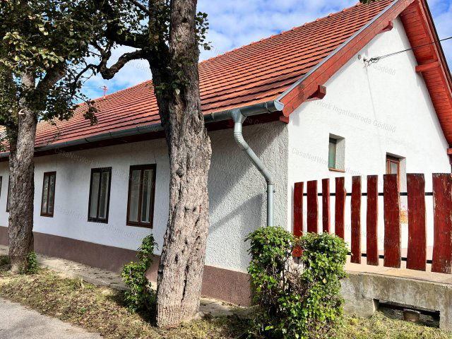 Eladó telek, Gödöllőn 120 M Ft, 3 szobás / költözzbe.hu