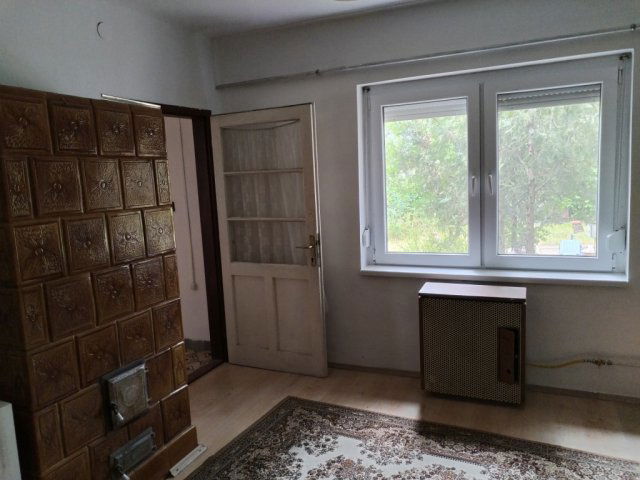 Eladó családi ház, Debrecenben 35 M Ft, 1 szobás
