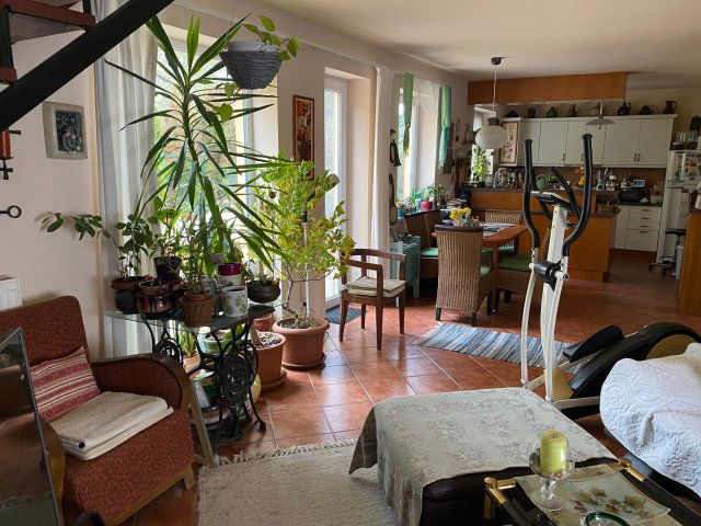 Eladó ikerház, Sén 105.9 M Ft, 4 szobás / költözzbe.hu