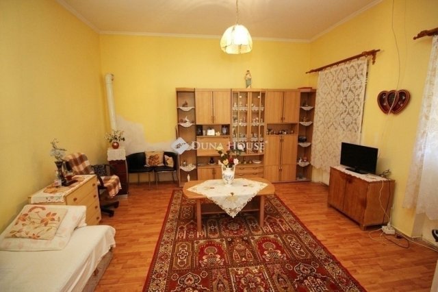 Eladó családi ház, Budapesten, XX. kerületben 96 M Ft, 4 szobás