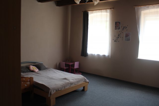 Eladó családi ház, Egyházaskeszőn 21.999 M Ft, 5 szobás
