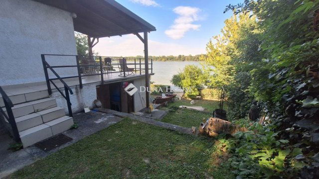 Eladó nyaraló, Kulcson 43.3 M Ft, 3 szobás / költözzbe.hu