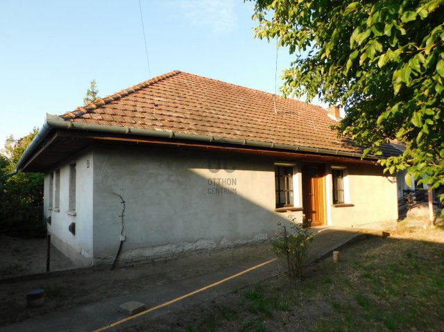 Eladó családi ház, Tápiószentmártonon 24.6 M Ft, 3 szobás