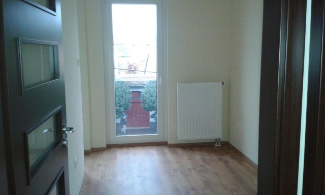 Kiadó téglalakás, albérlet, Debrecenben 300 E Ft / hó, 3 szobás