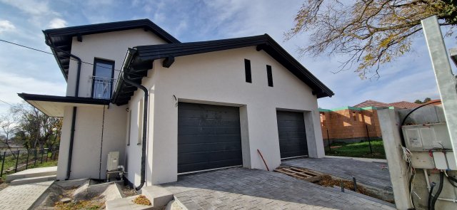 Eladó ikerház, Érden 159 M Ft, 4 szobás / költözzbe.hu
