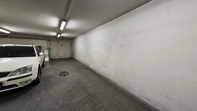 Kiadó garázs, Budapesten, IX. kerületben 35 E Ft / hó