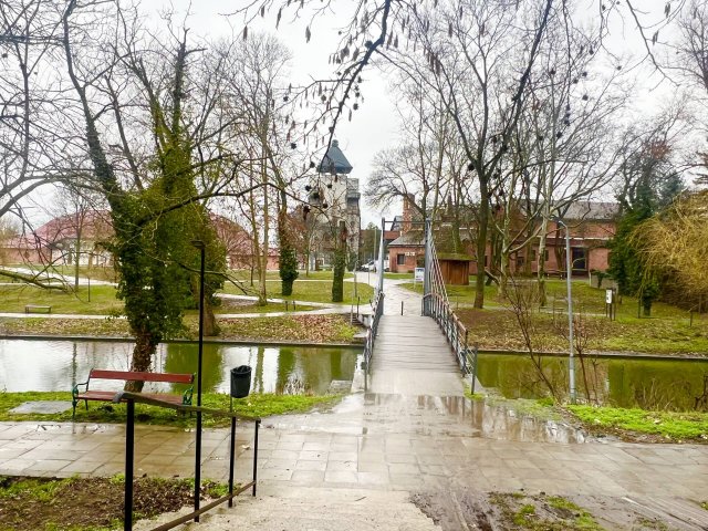 Eladó téglalakás, Békésen 21.5 M Ft, 2+1 szobás