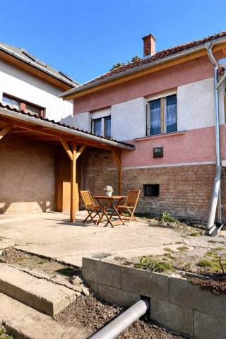 Eladó családi ház, Zalaegerszegen 45 M Ft, 2 szobás