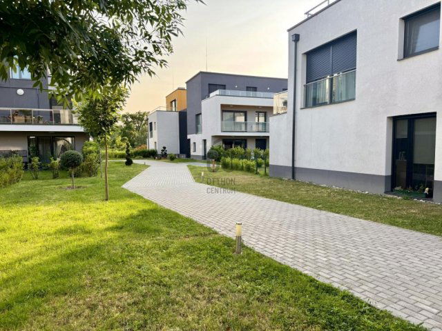 Eladó téglalakás, Budapesten, III. kerületben 92.5 M Ft