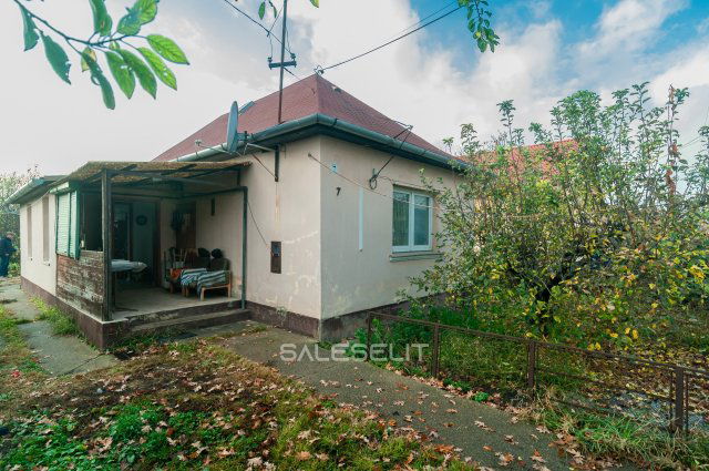 Eladó családi ház, Debrecenben 65 M Ft, 2 szobás