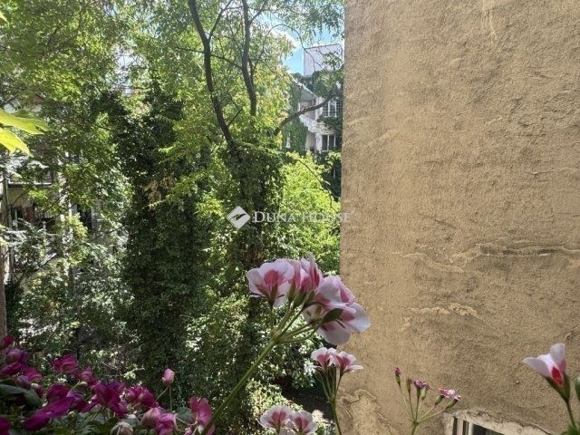 Eladó téglalakás, Budapesten, II. kerületben 126 M Ft, 3 szobás