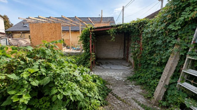 Eladó családi ház, Budapesten, XXIII. kerületben 35 M Ft