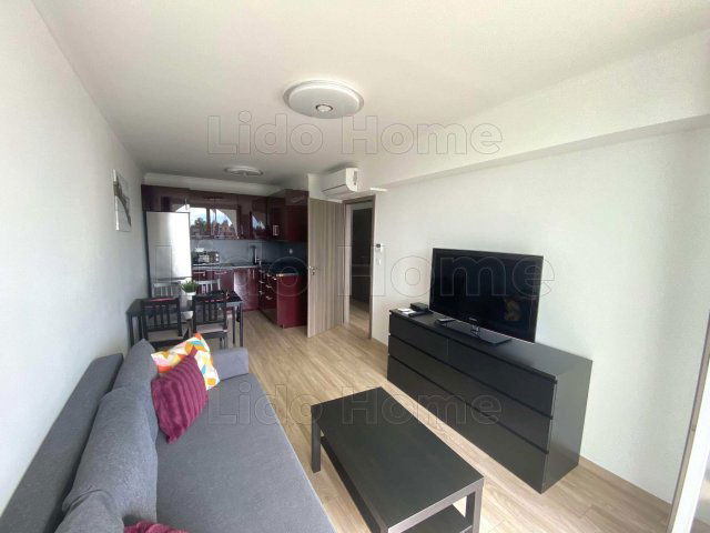 Eladó téglalakás, Siófokon 69.9 M Ft, 2 szobás