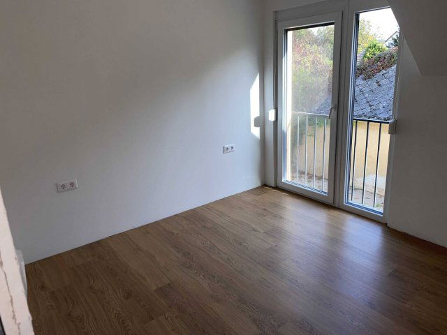 Eladó téglalakás, Balatonszárszón 102.346 M Ft, 4 szobás