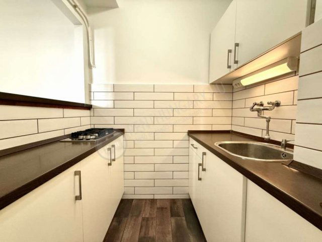 Kiadó téglalakás, albérlet, XI. kerületben, Karinthy Frigyes úton