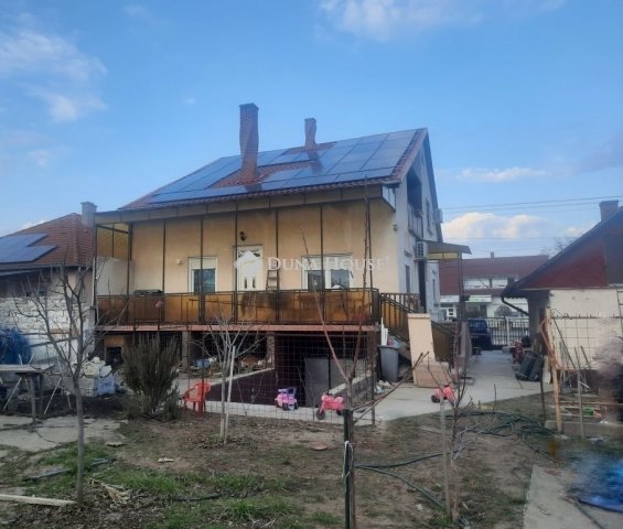 Eladó családi ház, Újhartyánon 99.9 M Ft, 5 szobás