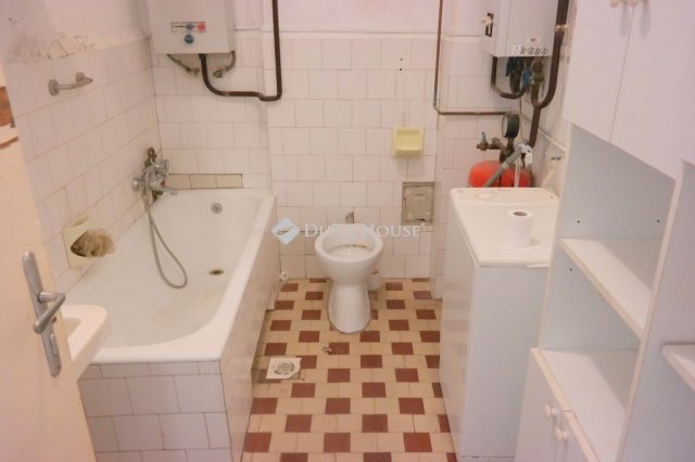 Eladó téglalakás, Budapesten, XX. kerületben 55 M Ft, 3 szobás