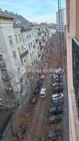 Eladó téglalakás, XI. kerületben, Lágymányosi utcában