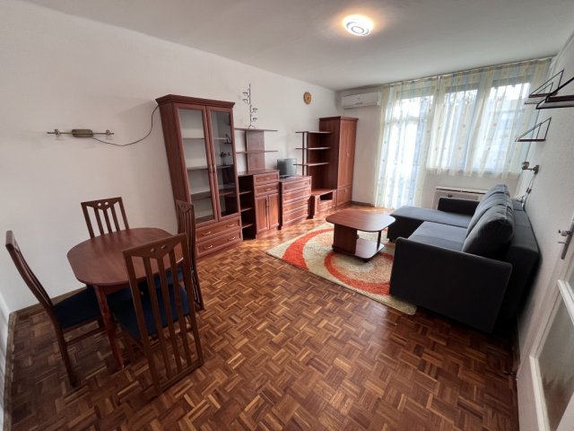 Eladó téglalakás, Kaposváron, 48-as Ifjúság útján 34.9 M Ft