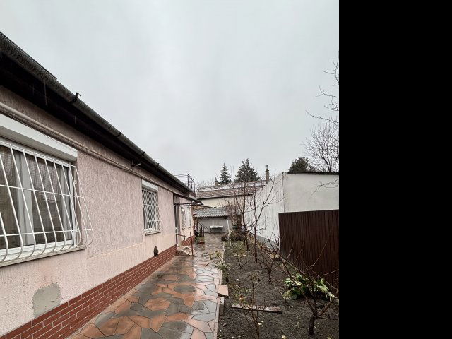 Eladó ikerház, Budapesten, XIV. kerületben 159.9 M Ft, 4 szobás