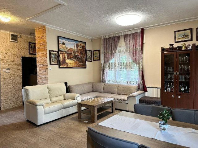 Eladó családi ház, Budapesten, XI. kerületben 235 M Ft, 6 szobás