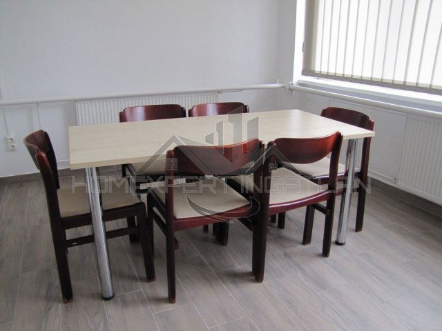 Kiadó iroda, Győrött 54 E Ft / hó, 1 szobás
