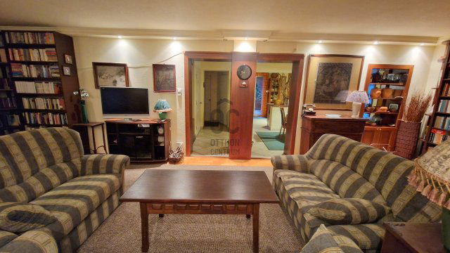 Eladó családi ház, Zsámbékon 152.9 M Ft, 5 szobás