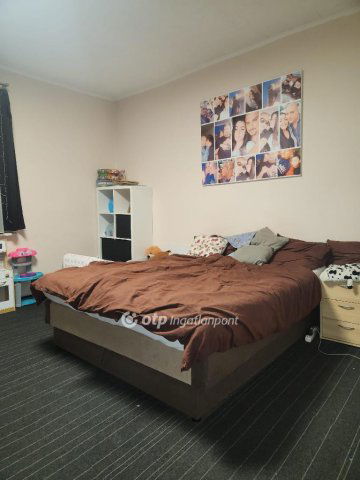 Eladó családi ház, Budapesten, XVIII. kerületben 77 M Ft