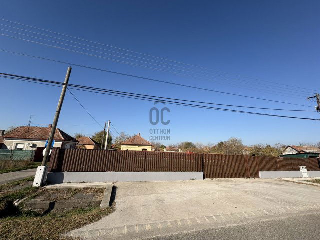 Eladó telek, Törtelen 5.9 M Ft / költözzbe.hu