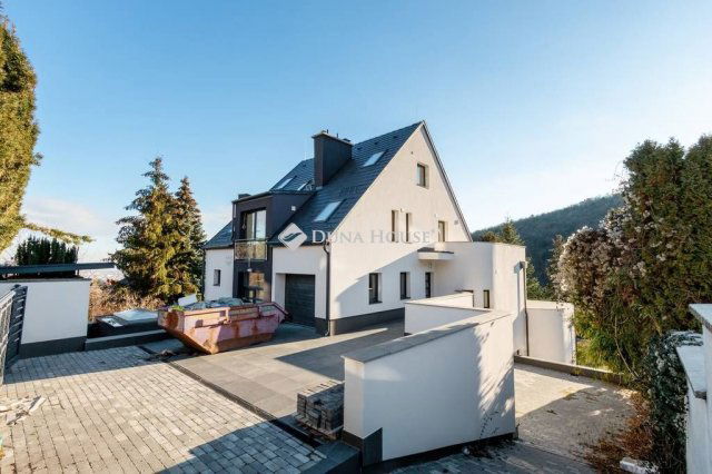 Eladó családi ház, Budapesten, XII. kerületben 880.286 M Ft