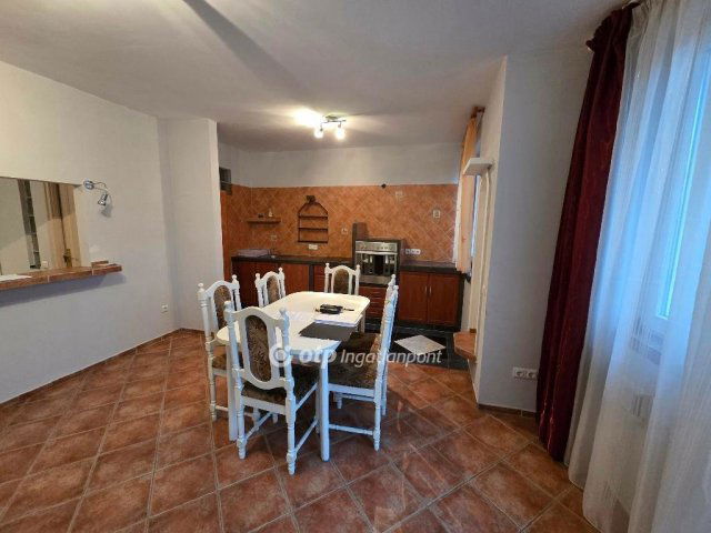 Eladó téglalakás, Debrecenben 63.5 M Ft, 1+1 szobás