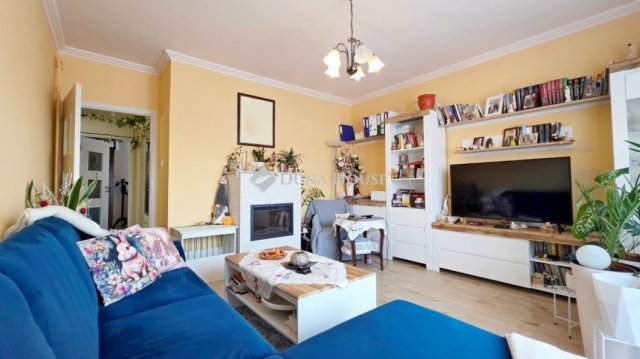 Eladó téglalakás, Szombathelyen 63.5 M Ft, 3 szobás