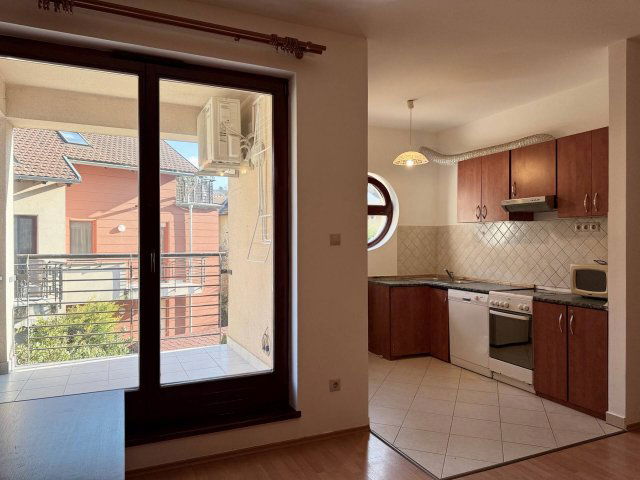 Eladó téglalakás, Budapesten, III. kerületben 79.9 M Ft