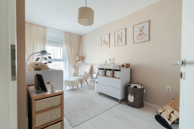 Eladó nyaraló, Pécsett 62.5 M Ft, 3 szobás