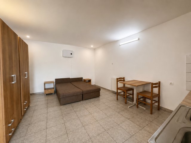 Kiadó téglalakás, albérlet, Gyálon 180 E Ft / hó, 1 szobás