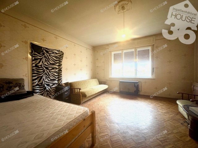 Eladó családi ház, Kecskeméten 44.9 M Ft, 2 szobás