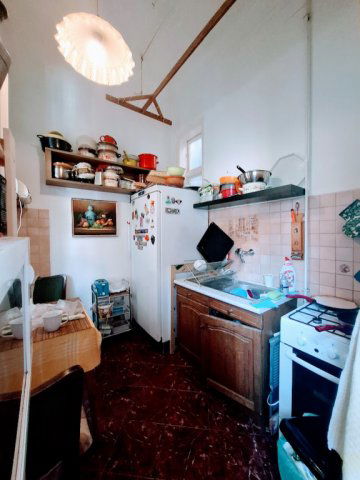 Eladó téglalakás, Budapesten, VI. kerületben, Paulay Ede utcában