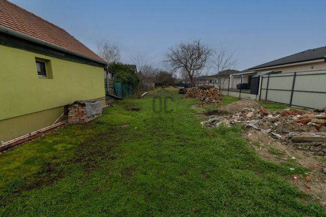 Eladó családi ház, Székesfehérvárott 74.75 M Ft, 3 szobás