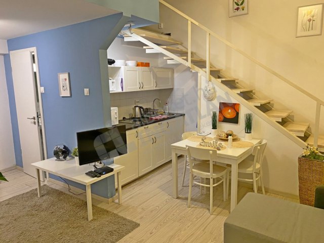 Kiadó téglalakás, albérlet, V. kerületben, Nádor utcában